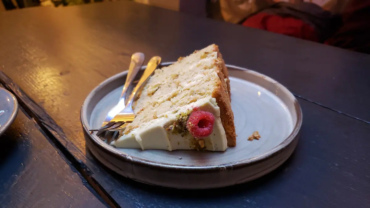 Treetop Cafe – cake shop in Crichton, Mayfield